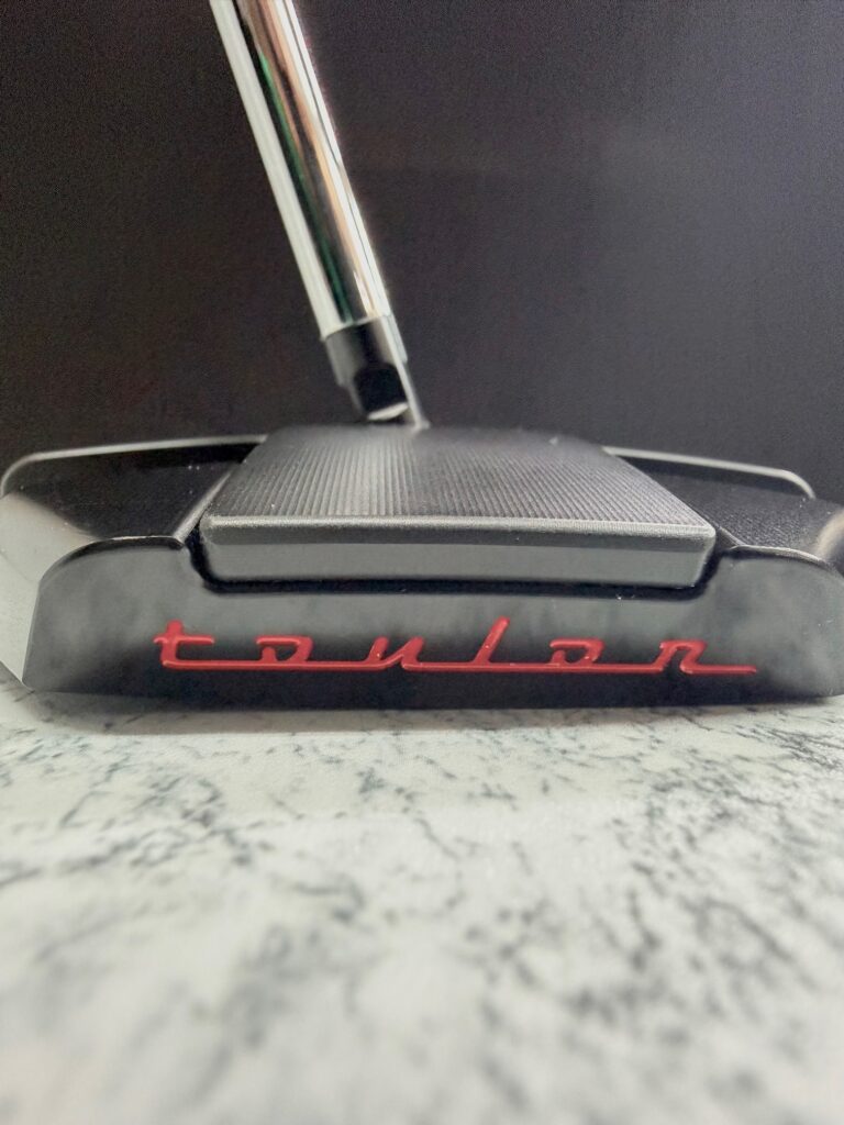 ゼロトルクだけじゃない、ロートルクもあります。トゥーロンパター