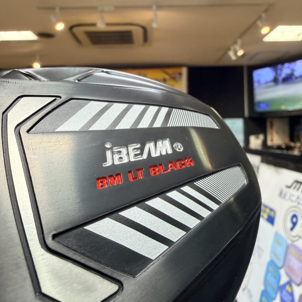 レフティーでも小振りなヘッド！Jビーム！